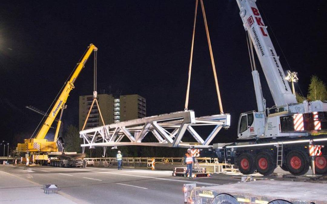 Neubau Straßenbahnbrücke östlich der Grenobler Brücke